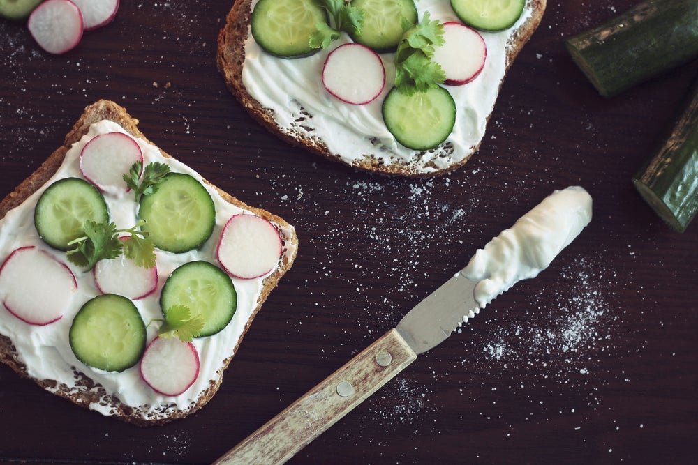 Yogurt Cream Cheese - Garlic & Chives