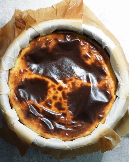 Burnt Yogurt Cheesecake